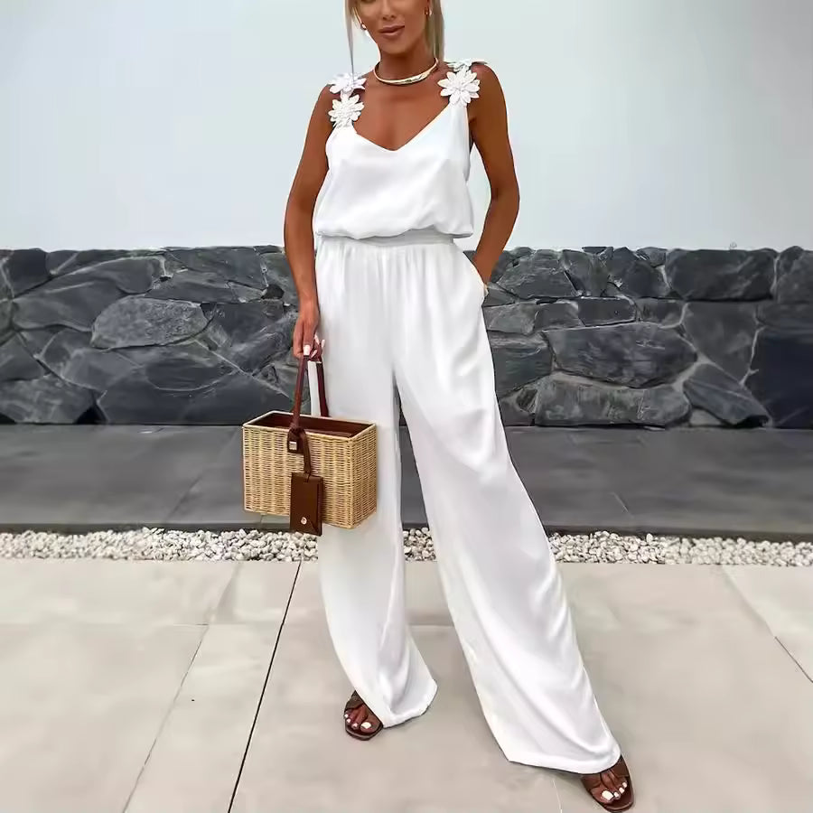 Pièce Fluide d’Été – Style Casual avec Détails Fleuris et Dos Nu
