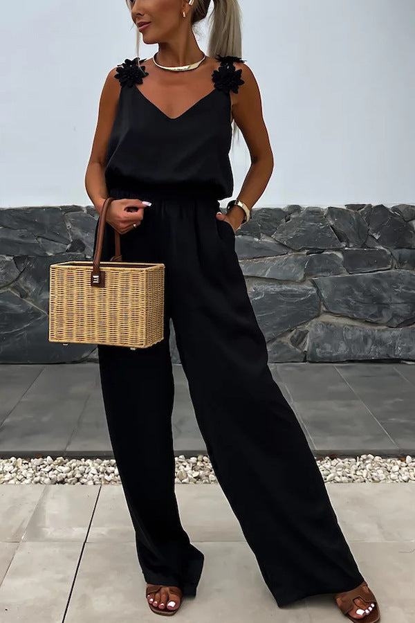 Pièce Fluide d’Été – Style Casual avec Détails Fleuris et Dos Nu